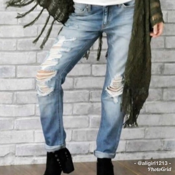 FINAL $ LAST 1 - KanCan Distressed Boyfriend Jeans - Picture 2 of 8